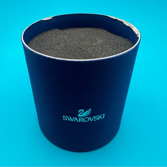 Swarovski Swan Medium 010006 with Box - Picture 13 of 15